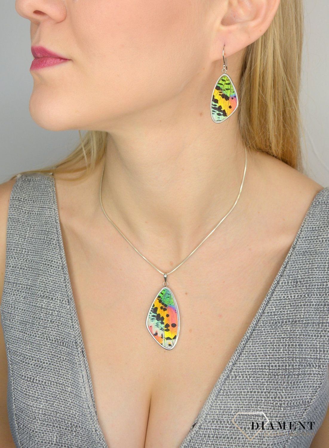 Zawieszka srebrna skrzydła motyla W 2434.jpg